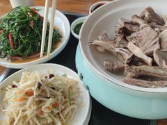 -蒙亨·手把肉·蒙古包文化主题餐厅(天恒广场店)