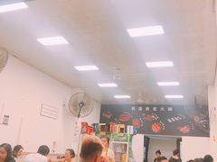 大堂-黄潇洒老火锅(九眼桥宏济巷店)