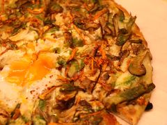 有机蛋什锦菇和三种芝士PIZZA-Mercato莫卡多露台餐厅与酒吧(K11店)