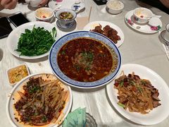 水煮牛肉-巴蜀风·地道川菜(总店)