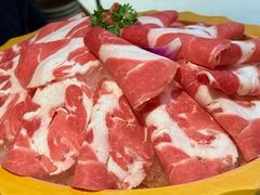 -老牌坊云南鱼豆花火锅(哈西万达店)