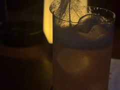 -FOUR PLAY BAR