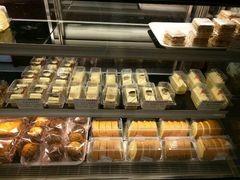 -红宝石·鲜奶小方·海派西点房(浦三店)