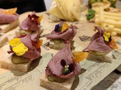 -圣丰索菲特·2 On 988 Café 自助餐厅