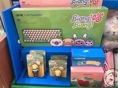 -全家便利店(新闸路二店)