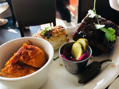 驰名烟熏嫩猪小排-Chili's Cafe&Bar奇利斯(滨江店)