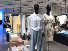 -URBAN REVIVO(荟聚中心店)