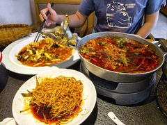 -万重锦·人文川菜馆(骡马市店)