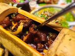 -老滇山寨•云南特色菜•地方菜•民族风情歌舞表演(金碧店)