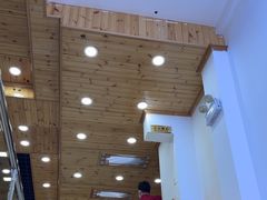 -屯老二农家铁锅炖·行业领军者(梅江店)
