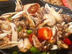 -老东镇啤酒屋海鲜加工·蒸汽海鲜·海鲜烧烤(台东店)