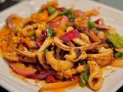 铁板鱿鱼-24 新村雪浓汤(长白山烤肉店)