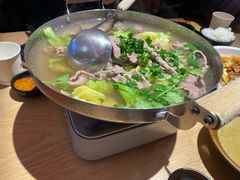 -川堂风·跷脚牛肉·乐山爆炒(宝山日月光店)