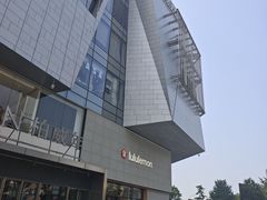 -柏威年大连购物中心