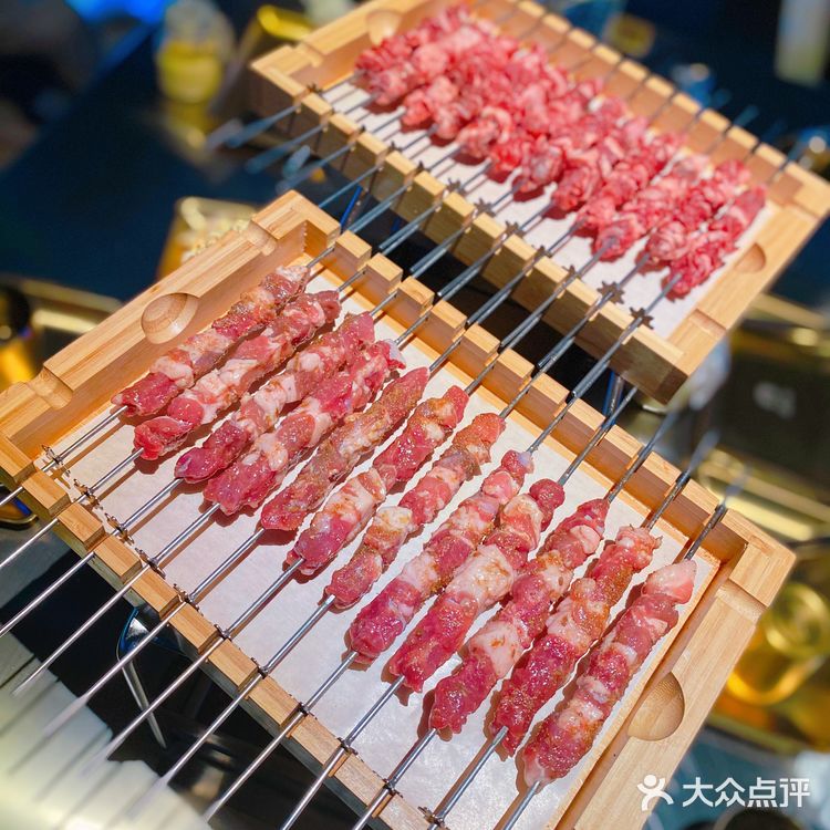 沉静式裸眼3D 全息投影餐厅🍴撸串撸出了新高度