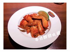 -拉亚汉堡经典餐厅(商城路店)