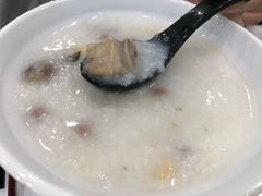 菜乾猪骨粥-粤厨点心专门店