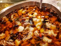 -鑫巴蜀小镇 · 水煮鱼专研店(玉桥店)