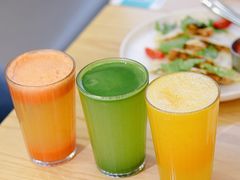 -F+轻食健身赋能空间(中华北路国贸商场店)