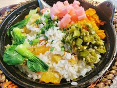 原味洋芋饭-铁二锅米线童谣洋芋饭(立海大厦店)