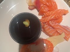 -怡咖啡海鲜自助餐厅(浦东香格里拉店)