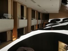 -涨巢·潮玩水疗局