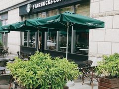-星巴克(东莞莞城万科中心店)