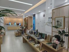 一楼大厅-西湖区图书馆(古墩路)