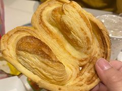 蝴蝶酥-国际饭店·帆声西饼屋(黄河路店)