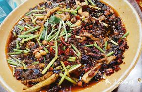 Stewed Eel and Intestines