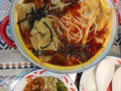-丽丽三鲜螺蛳粉(田林路店)