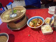 -冯烫烫跷脚牛肉·川菜小馆(武胜西街店)