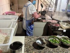 -正宗杨记普洱酸醋米线(总店)