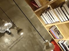 -HIGH FIVE哈福手工汉堡(桂林路店)