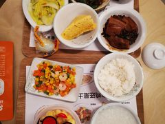 -老乡鸡(上海白玉兰广场店)