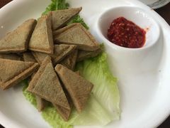 臭豆腐-天桥饭店·特色海鲜(金山嘴渔村店)