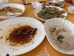 -鹏城人家海鲜酒家·23年老字号(较场尾店)