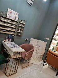 -菩羽·专业美胸·连锁养护中心