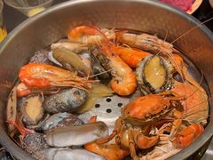 -钱小奴海鲜自助黑金店(杭州滨江龙湖店)