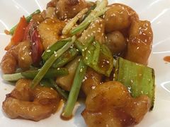 w菠萝咕咾虾-大咀港式茶餐厅(恒泰店)