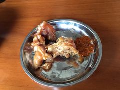 -鸿浩扒猪脚米线