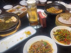 -东口码头·烧鸽子·鱼头泡饼·地方菜(金鹰悦城店)