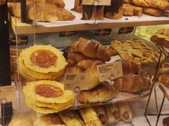 特色肠仔包-PAPER STONE BAKERY(天环店)
