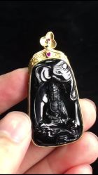 -北京七彩云南翡翠珠宝旗舰店(月坛店)