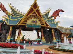 -七彩云南欢乐世界