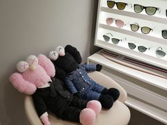-目艮眼镜SHOWROOM(品牌集合店)