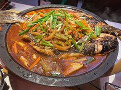 -鸣记脆皮烤鱼·海鲜烤鱼(三八广场店)