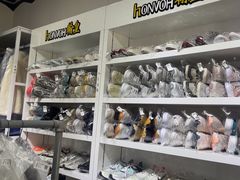 -翰皇直营洗衣洗鞋(望京鹿港店)