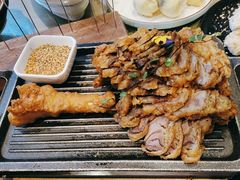 -山楂树融合菜餐厅