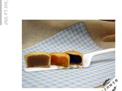 豆沙月饼，低糖白莲蓉月饼，奶黄月饼-皇子烘焙手作 prince baking(天河店)